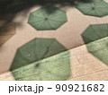 傘のシルエット(影) 90921682