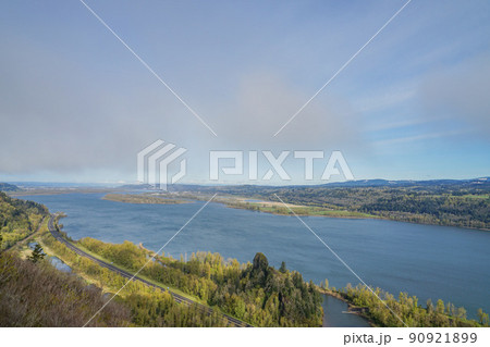 コロンビア・リバー・ゴージ・ナショナル・シニック・エリアの風景 コロンビア・リバー・ゴージ・ナショナル・シニック・エリアの風景 90921899