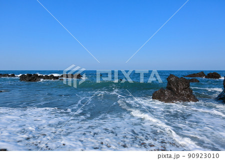 空 観光 海岸 90923010