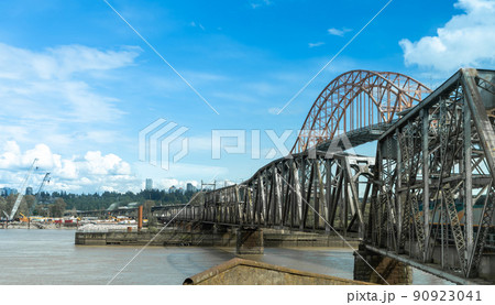 New Westminster Rail Bridge or Fraser River Swing Bridge. Pattullo Bridge behind the bridge. British Columbia, Canada. 90923041