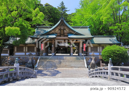 【愛媛県】新緑の和霊神社 神門 【愛媛県】新緑の和霊神社 神門 90924572