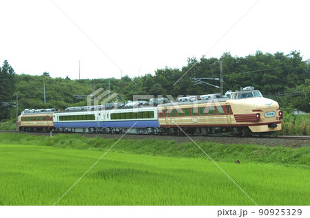 東北本線　松川ー金谷川　JR東日本　485系　K26編成（勝田）　試運転 90925329
