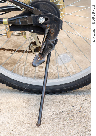 自転車のサイドスタンド 自転車のサイドスタンド 90929723