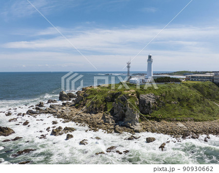 上空からの海岸と犬吠埼灯台 上空からの海岸と犬吠埼灯台 90930662