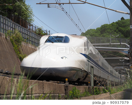 頭上の新幹線N700A　関ヶ原にて 90937079