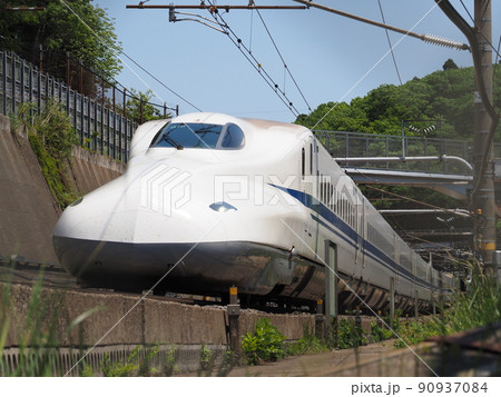 頭上の新幹線N700A 関ヶ原にて 頭上の新幹線N700A 関ヶ原にて 90937084