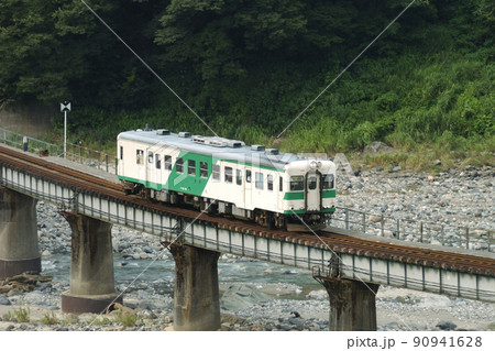 大糸線　根知ー小滝　JR西日本　キハ52-156（糸魚川） 90941628
