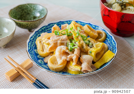 たけのこと豚バラの味噌炒め 90942507