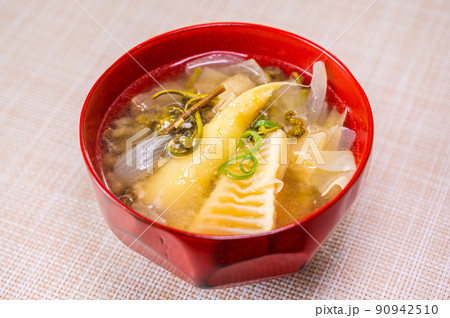 山菜の味噌汁 90942510