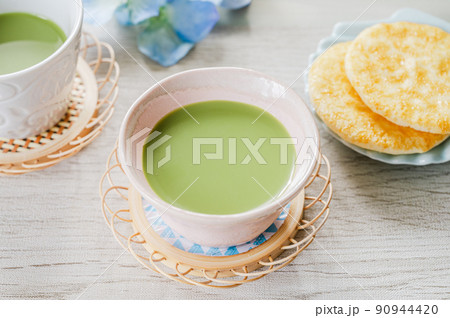 抹茶ラテ 90944420