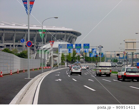 ニッサンスタジアム　横浜国際総合競技場周遊　周遊外観　 神奈川県横浜市港北区　陸上競技場兼球技場 90951411