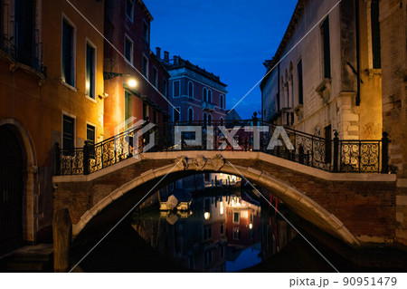 Venice, Veneto, Italy after 2020 lockdown in summer Venice, Veneto, Italy after 2020 lockdown in summer 90951479