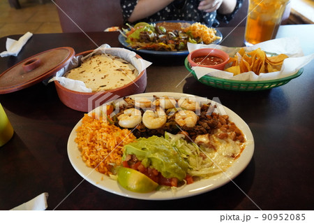 テキサス州で食べたメキシコ料理　ランチ 90952085