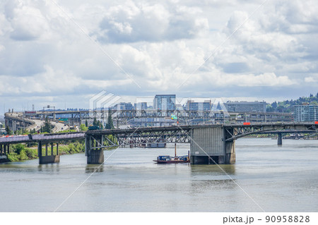 モリソン橋とホーソーン橋 モリソン橋とホーソーン橋 90958828