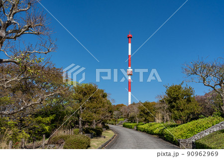 愛媛県愛南町　運行休止中の宇和海展望タワー 90962969