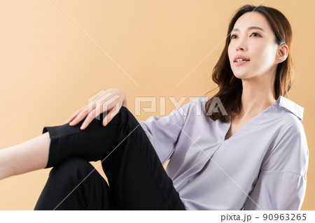 女性 ビューティー 美容 メイク 女性 ビューティー 美容 メイク 90963265