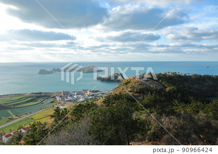 済州島 済州 山 90966424