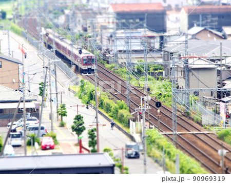 線路のある風景 90969319
