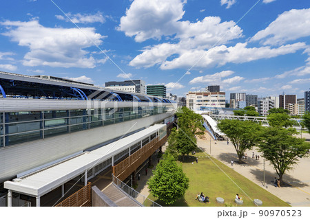 【都市風景】流山おおたかの森駅前の景観 90970523
