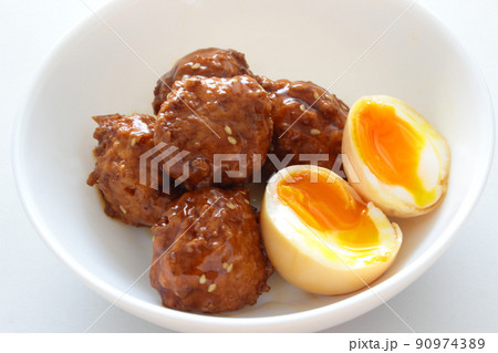 肉団子 90974389