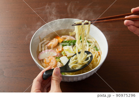 タンメン　たんめん　ラーメン　シーフード 90975296