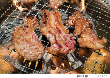 中落ちカルビ  焼肉 90976477