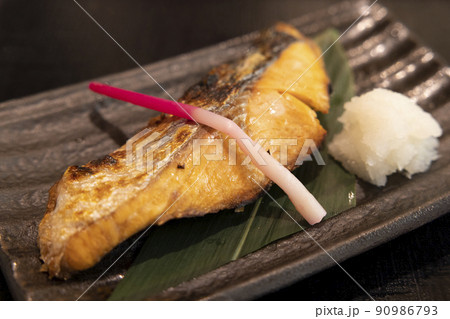 美味しい焼鮭、ときしらず 90986793