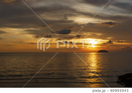 Sunset At The Beach, Tanjung Aru Beach, Kota Kinabalu, Borneo,Sabah, Malaysia Sunset At The Beach, Tanjung Aru Beach, Kota Kinabalu, Borneo,Sabah, Malaysia 90993043