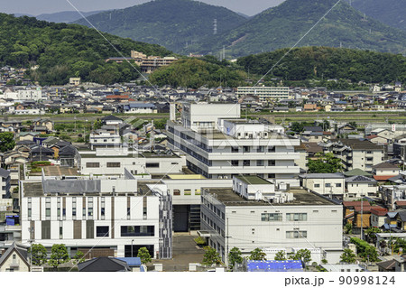 丸亀市城東町方面　香川労災病院　丸亀城からの眺め　香川県丸亀市 90998124