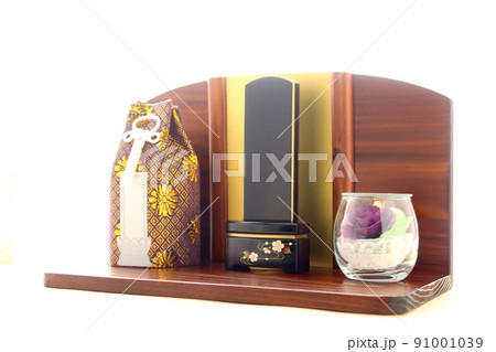 手元供養用のステージ型祭壇 自宅での供養のイメージ9 91001039