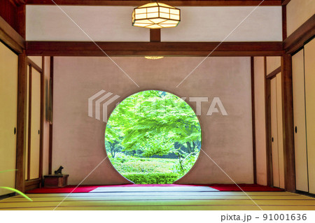 鎌倉市　明月院　本堂　悟りの窓 91001636