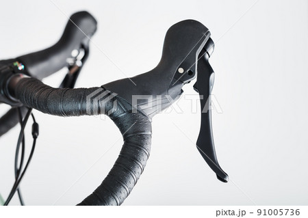 Highway Handlebar with Manettes and Shifter Brake Handle Highway Handlebar with Manettes and Shifter Brake Handle 91005736