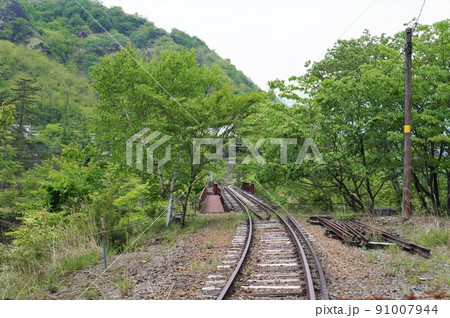 足尾銅山廃線跡・上間藤地区【栃木県日光市足尾町】 足尾銅山廃線跡・上間藤地区【栃木県日光市足尾町】 91007944