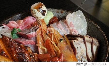 名古屋 仙谷すし 海鮮丼 名古屋 仙谷すし 海鮮丼 91008954