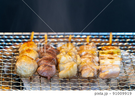 七輪（備長炭）で焼き鳥 91009919