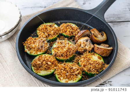 ズッキーニのパン粉焼き 91011743