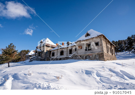 exterior view of ruined and abondened Catherine Palace in Kars, Turkey. exterior view of ruined and abondened Catherine Palace in Kars, Turkey. 91017045