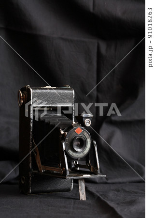Old Photo Camera 91018263