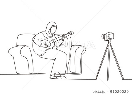 Continuous one line drawing Arab woman blogger recording, live steam playing guitar on social media. Concept of guitarist online lesson while stay at home. Single line draw design vector illustration 91020029