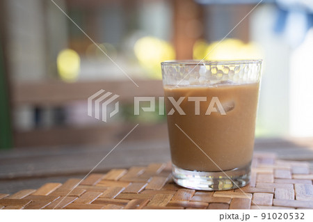 飲み物 カフェラテの文字入れ背景素材 飲み物 カフェラテの文字入れ背景素材 91020532