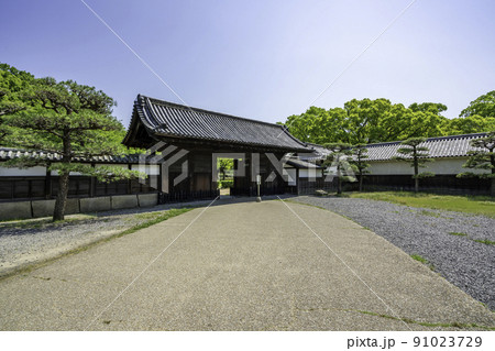 丸亀城　玄関先御門　香川県丸亀市 91023729