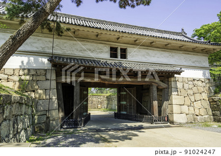 丸亀城 大手一の門 香川県丸亀市 丸亀城 大手一の門 香川県丸亀市 91024247