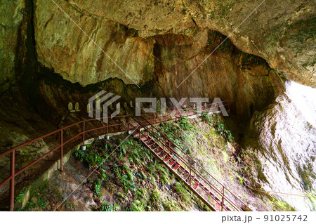 愛知県 新城市 乳岩峡 乳岩 91025742