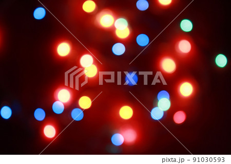 Abstract bokeh background of round Christmaslight and celebrations. 91030593