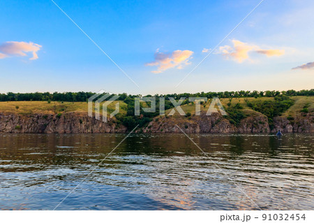 View of the Dnieper river in Zaporizhia, Ukraine 91032454