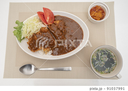 皆んな大好きカツカレー 91037991