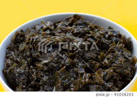 Olive Pickled Green Mustard with Mushroom 91038203