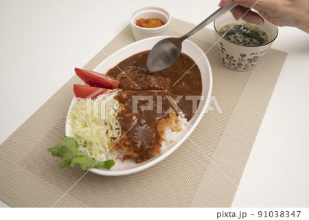 皆んな大好きカツカレースプーン上げ 91038347