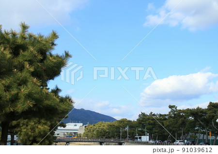 日本の都市:兵庫県芦屋市の芦屋川周辺の風景 日本の都市:兵庫県芦屋市の芦屋川周辺の風景 91039612