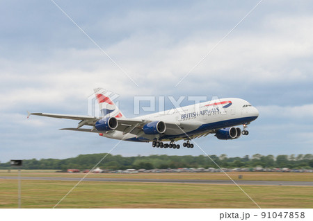 英国航空A380-800離陸 91047858
